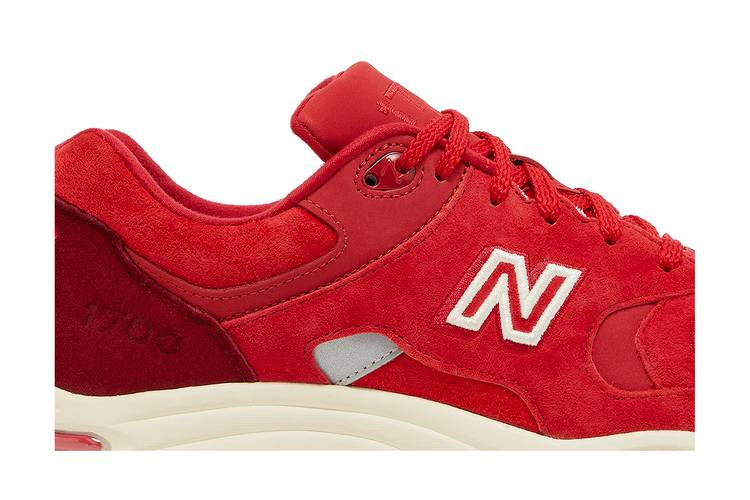 Кроссовки Kith x New Balance 1700 'Canada Pack - Rococco Red'