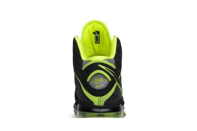 Krossovki-DJ-Clark-Kent-x-Nike-LeBron-8-112-6