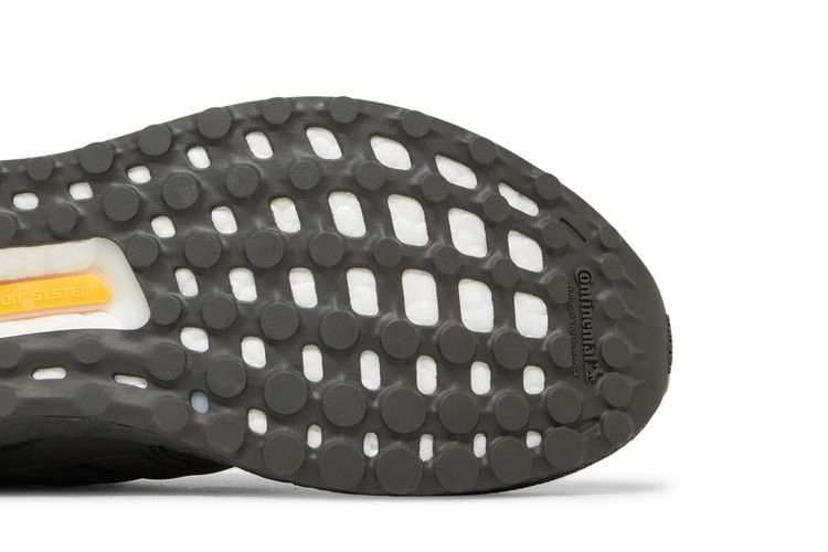 Кроссовки adidas UltraBoost 1.0 'Charcoal Semi Spark'