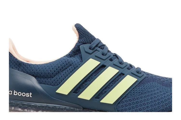 Krossovki-Fernando-Tatis-Jr.-x-adidas-UltraBoost-2.0-DNA-Crew-Navy-Glory-Pink-1