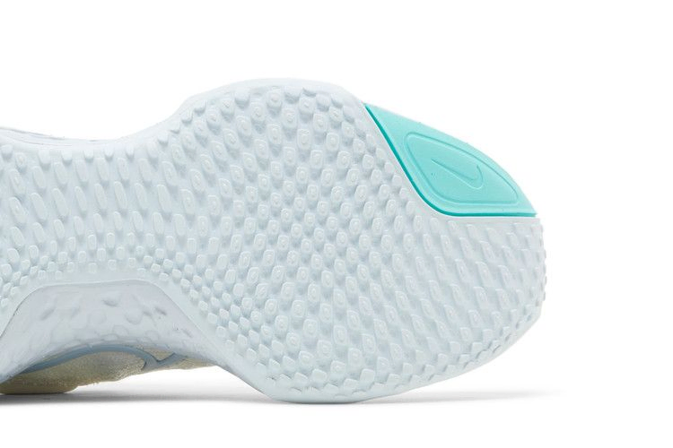 Кроссовки Nike Wmns ZoomX Invincible Run Flyknit 'White Dynamic Turquoise'