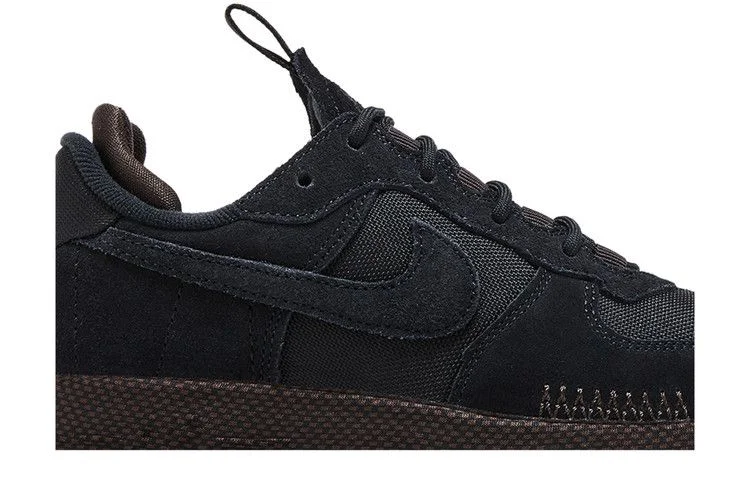 Krossovki-Nike-Wmns-Air-Force-1-Wild-Black-Velvet-Brown-1