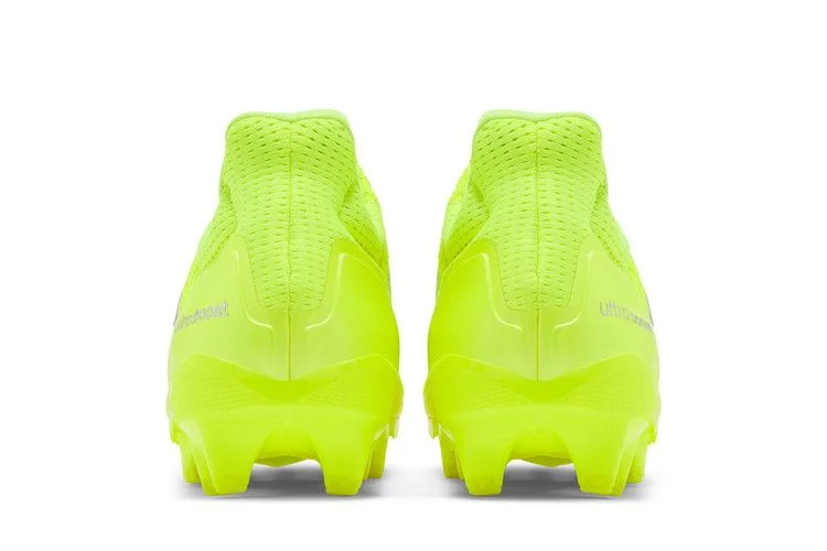 Кроссовки adidas UltraBoost Cleat 'Team Solar Yellow'