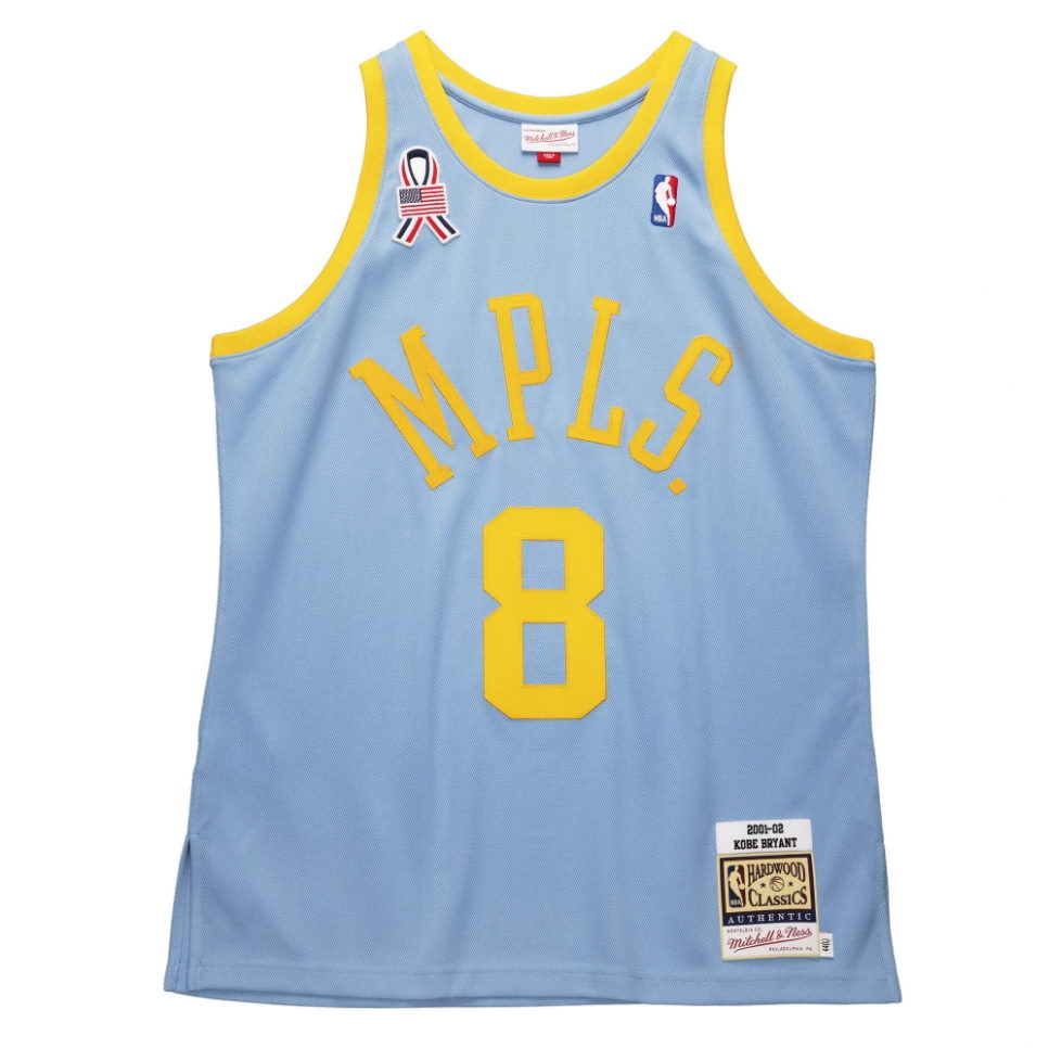 Баскетбольная джерси Mitchell & Ness Kobe Bryant MPLS Lakers Hardwood Classics Throwback 2001-02 NBA Authentic Jersey