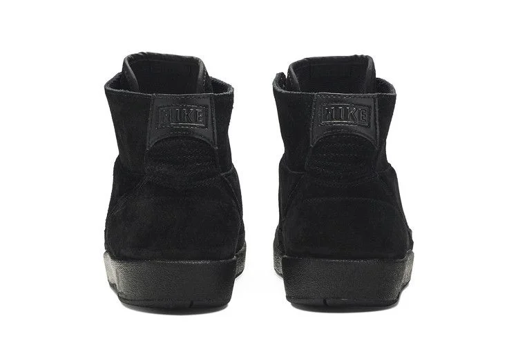 Кроссовки Air Jordan 2 Retro Deconstructed 'Triple Black'