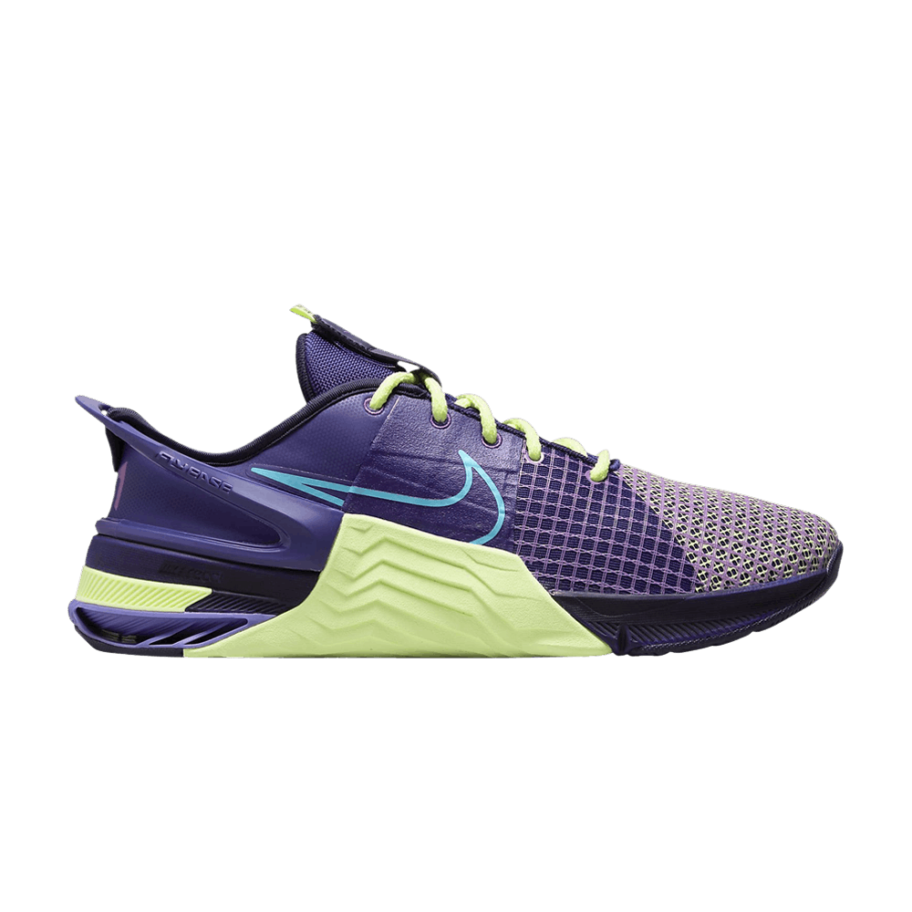 Кроссовки Nike Metcon 8 FlyEase AMP 'Court Purple Barely Volt'