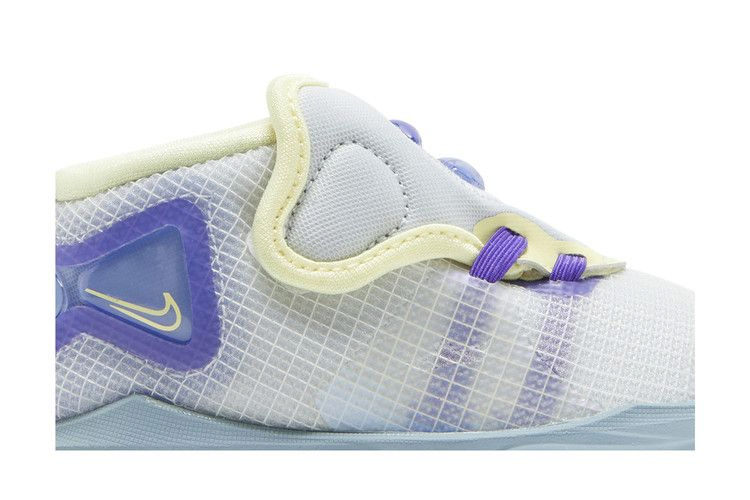 Кроссовки Nike LeBron 19 TD 'Easter'