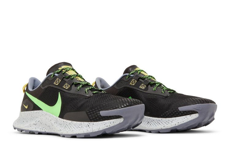 pegasus-trail-3-black-green-strike-da8697-004_07