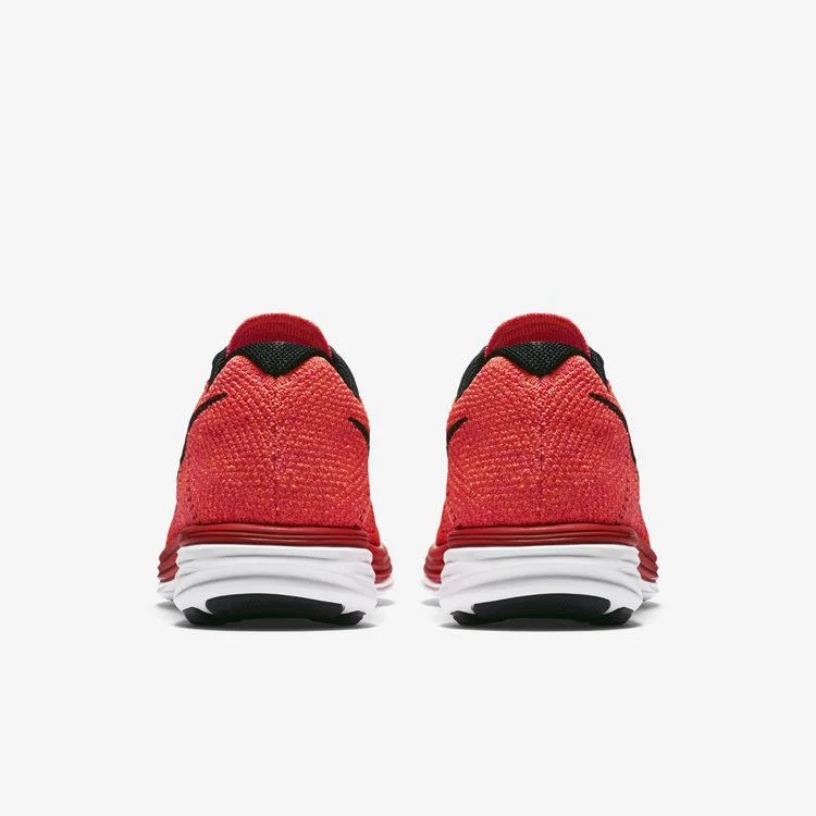 Кроссовки Nike Flyknit Lunar 3
