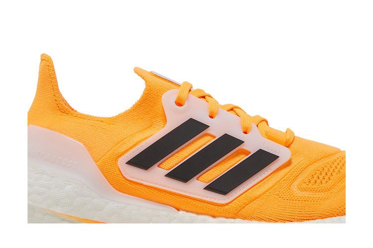 ultraboost-22-flash-orange-hr1029_01