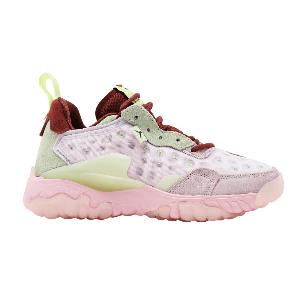 Krossovki-Air-Jordan-Wmns-Jordan-Delta-2-Regal-Pink