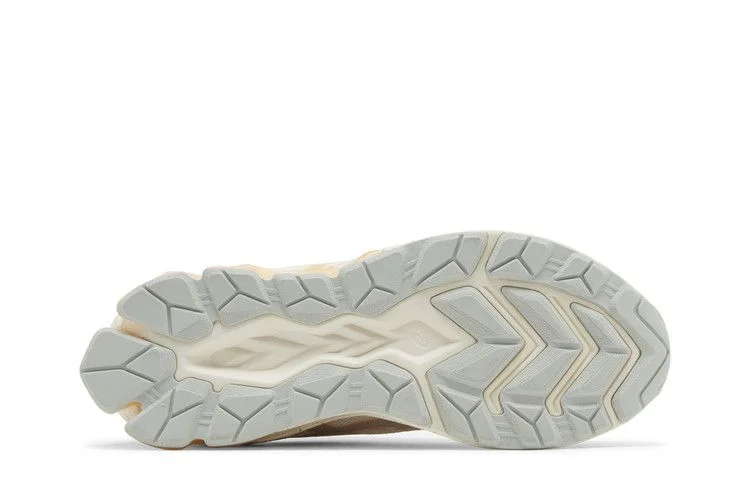 Krossovki-ASICS-Wmns-Gel-Quantum-180-7-Smoke-Grey-Cream-3