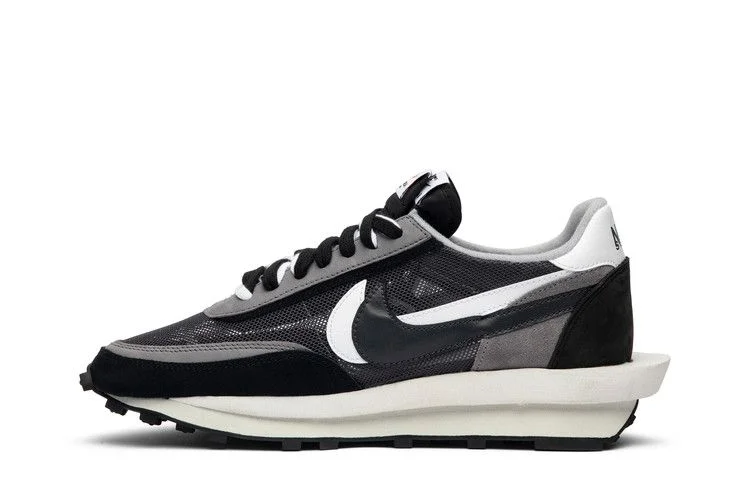 Krossovki-sacai-x-Nike-LDWaffle-Black-2