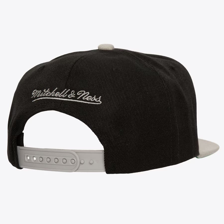 Mitchell-Ness-Black-Brooklyn-Nets-Rise-Up-Snapback-Hat-1
