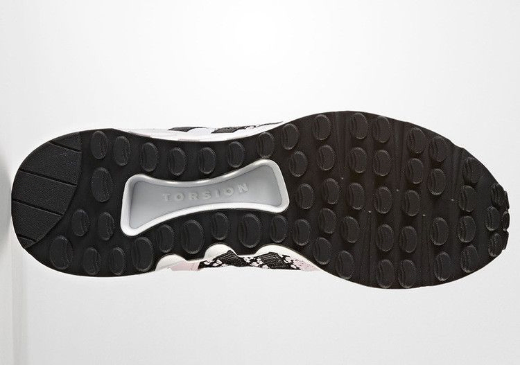 eqt-support-rf-primeknit-zebra-by9601_04
