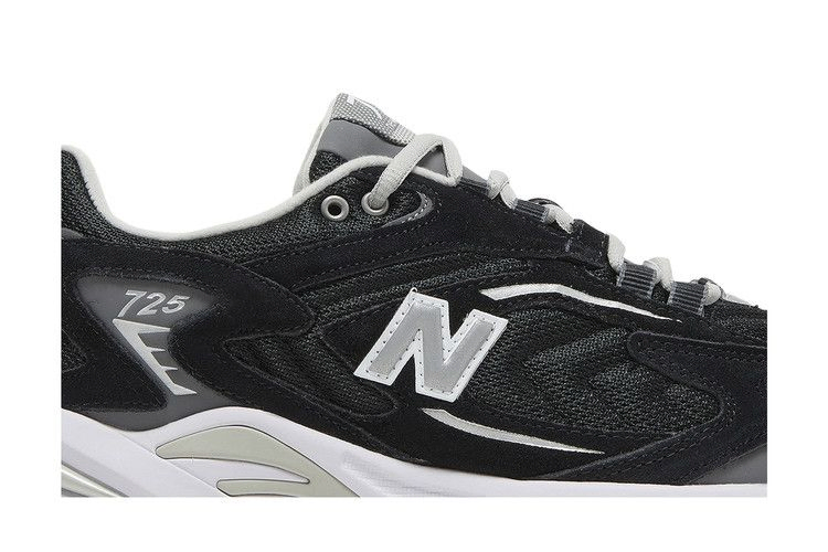 Кроссовки New Balance 725 'Black Metallic Silver'