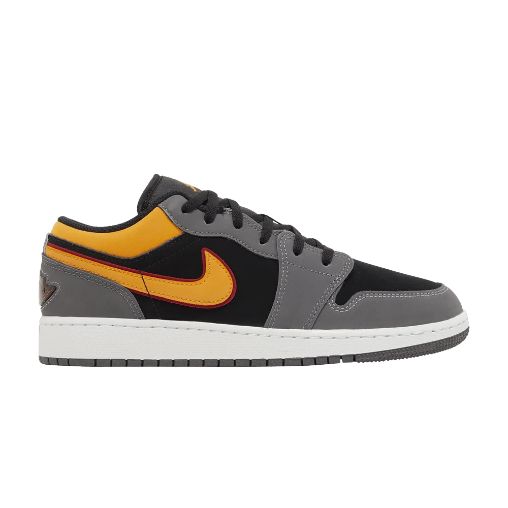 Krossovki-Air-Jordan-1-Low-SE-GS-Vivid-Orange