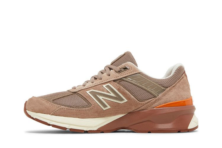 slow-steady-club-x-990v5-made-in-usa-beige-m990sc5_02