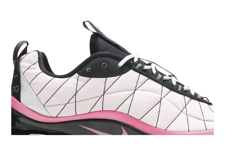 Кроссовки Nike Wmns MX-720-818 'Iced Lilac Cosmic Fuchsia'
