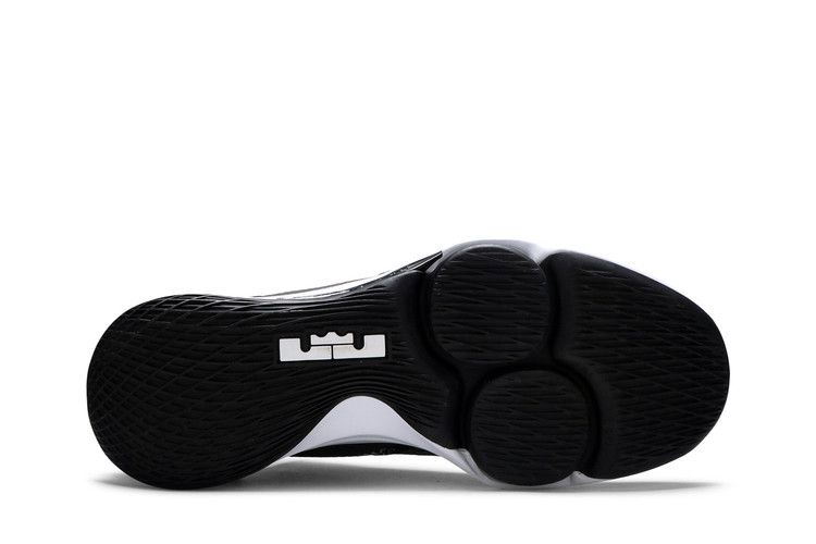 Кроссовки Nike LeBron Witness 4 'Black'