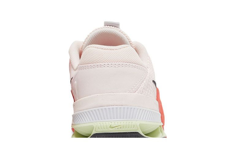 Кроссовки Nike Wmns Metcon 7 'Light Soft Pink Magic Ember'