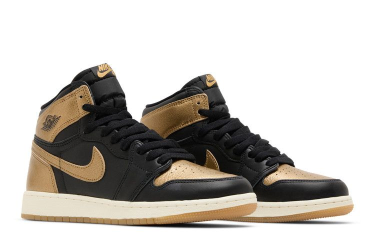 air-jordan-1-retro-high-og-gs-black-metallic-gold-fd1437-071_07
