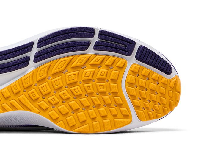 air-zoom-pegasus-37-lsu-cz5383-100_04
