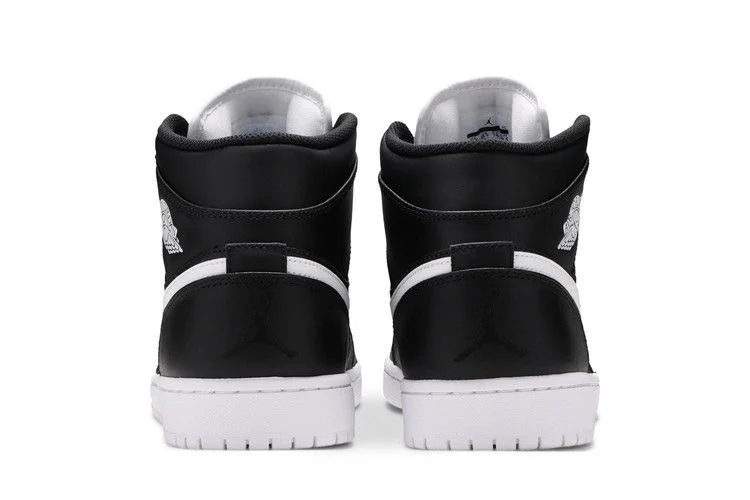 Кроссовки Air Jordan 1 Retro Mid 'Black White'