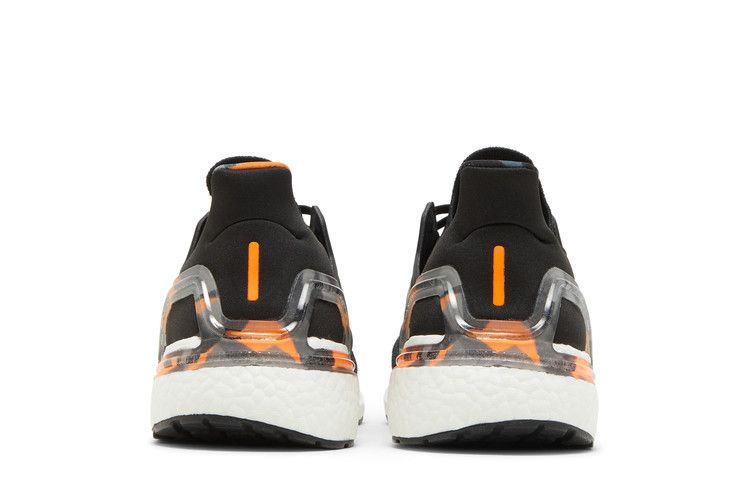 Кроссовки adidas UltraBoost 20 'Black Signal Orange Camo'