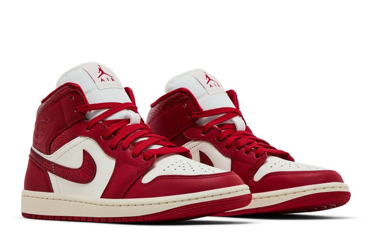 wmns-air-jordan-1-mid-valentine-s-day-2025-hj9337-106_07
