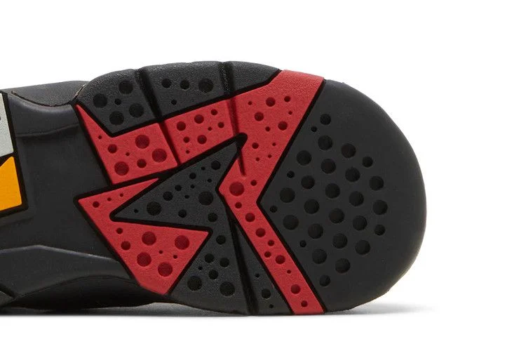 Кроссовки Air Jordan 7 Retro TD 'Citrus' 2022
