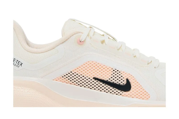 Krossovki-Nike-Wmns-Air-Zoom-Pegasus-41-GORE-TEX-Guava-Ice-1