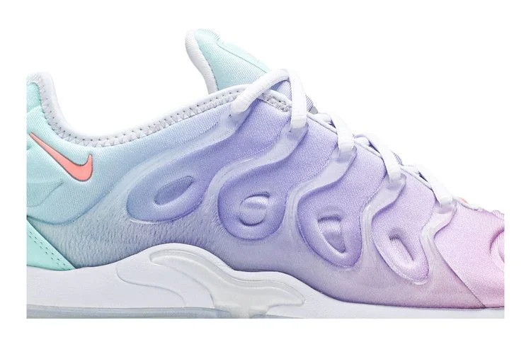 Кроссовки Nike Wmns Air VaporMax Plus 'Easter'