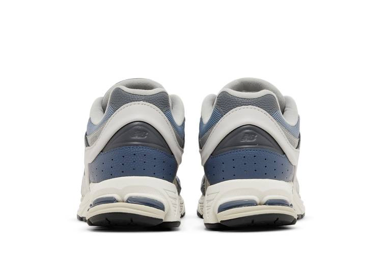 Кроссовки atmos x New Balance 2002R 'Cybernetics Blue'