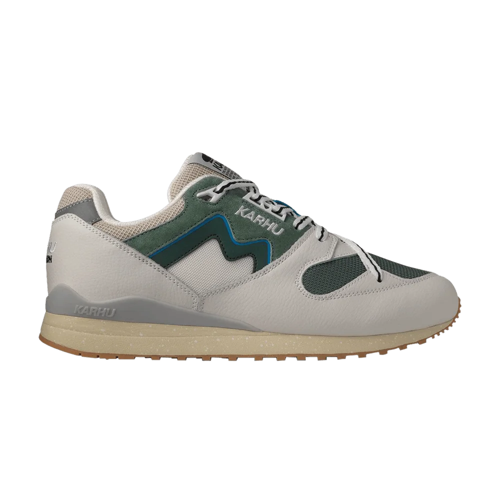 Кроссовки Karhu Synchron Classic 'Lily White Forest Green'