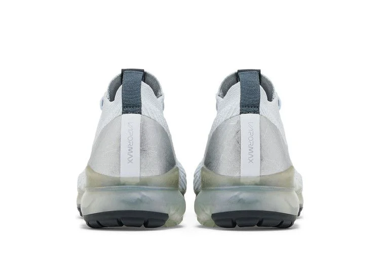 Кроссовки Nike Air VaporMax Flyknit 3 'Reflective Silver'