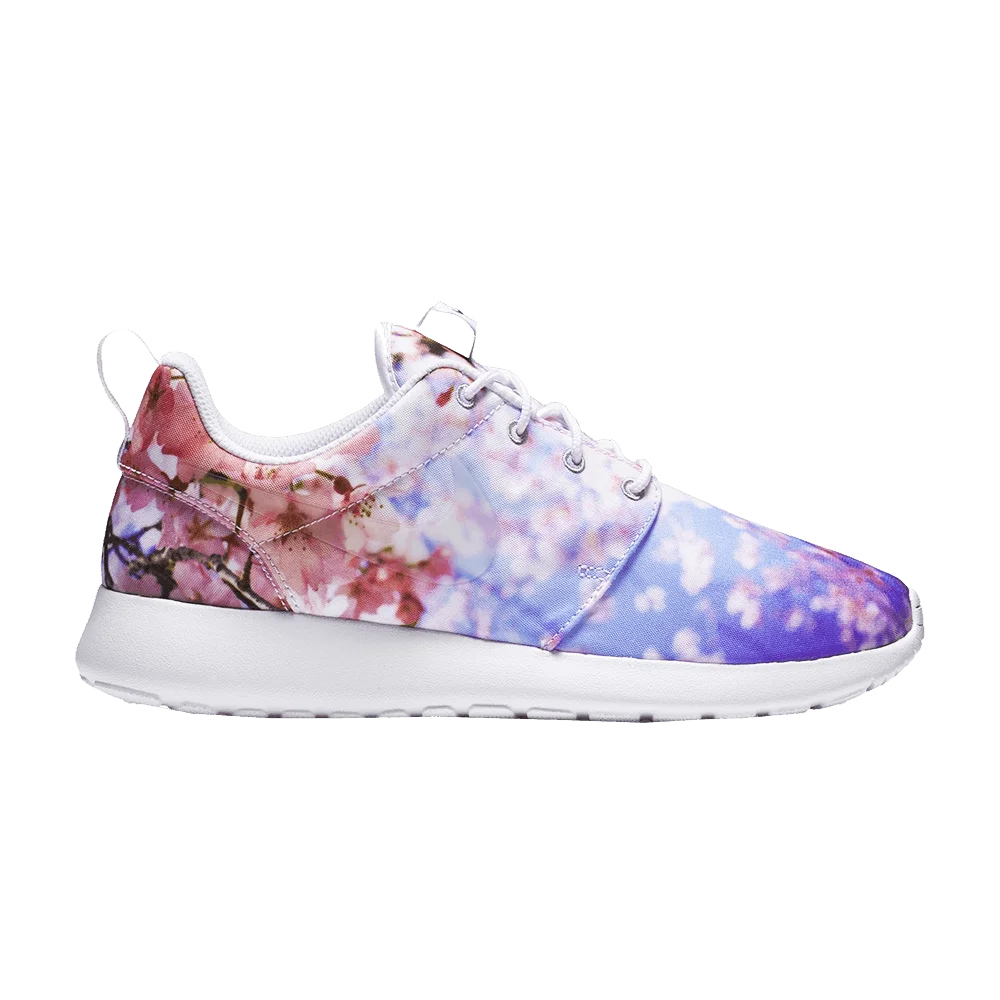 Krossovki-Nike-Wmns-Roshe-One-Cherry-Blossom
