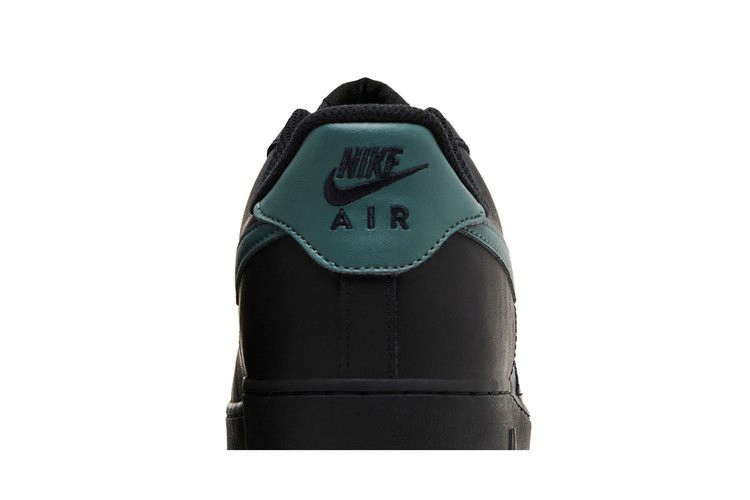 Кроссовки Nike Air Force 1 '07 'Black Vintage Green'