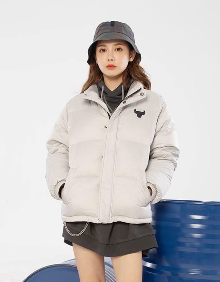 Пуховик 2020 Chicago Bulls Beige Down Jacket Unisex