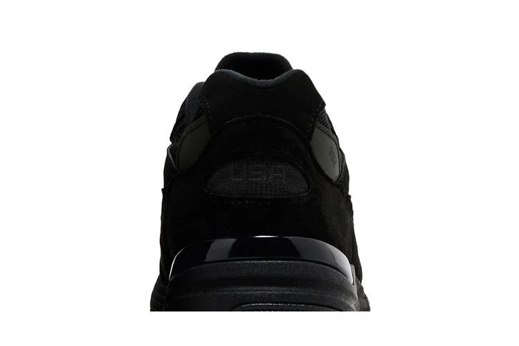 Кроссовки New Balance 992 Made in USA 'Triple Black' 2025