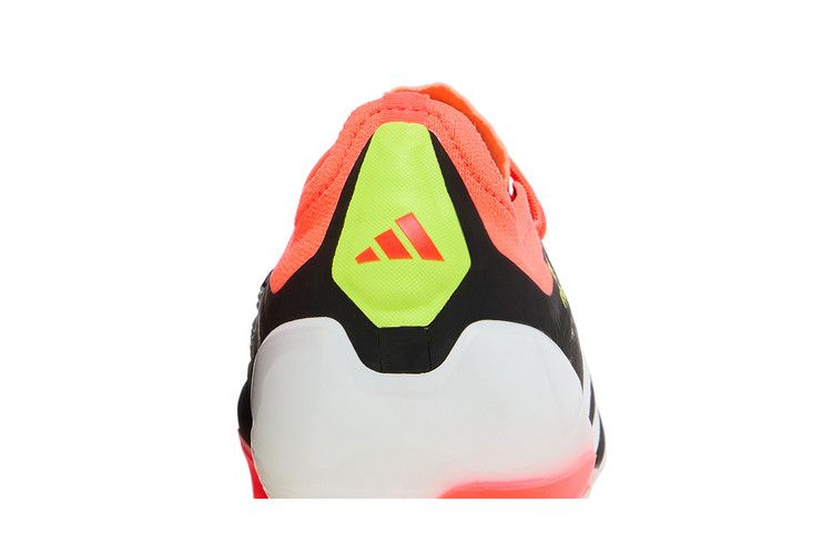 Кроссовки adidas Predator Elite Low FG 'Solar Energy Pack'