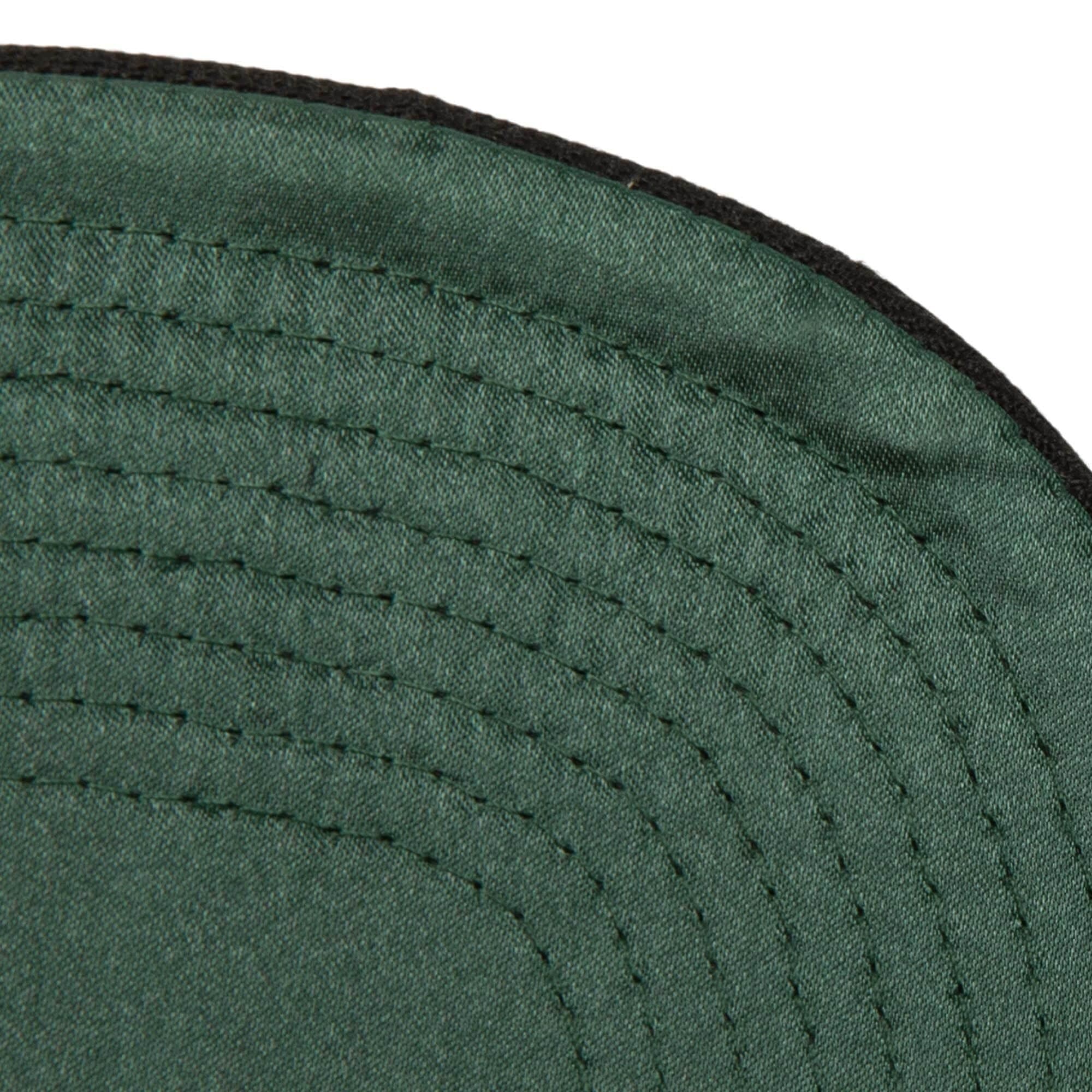 Бейсболка Mitchell & Ness Satin Under Snapback Milwaukee Bucks Hat