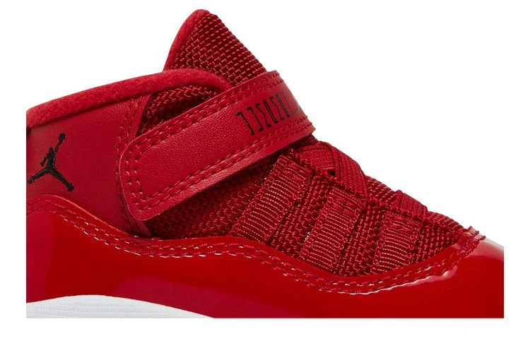 Krossovki-Air-Jordan-11-Retro-TD-Win-Like-96-1