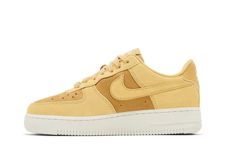 Кроссовки Nike Wmns Air Force 1 Low '07 'Club Gold Sail'