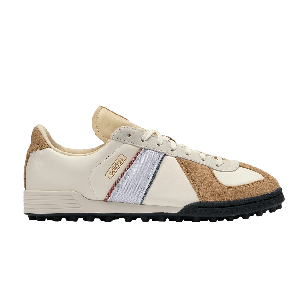 Krossovki-The-Whitaker-Group-x-adidas-BW-Mundial-Do-Not-Duplicate-Cream-White