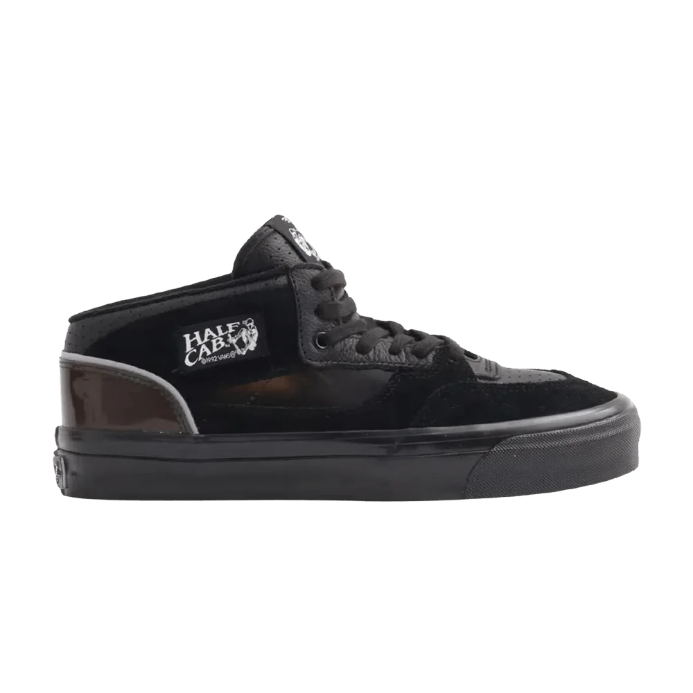Krossovki-Atmos-x-Vans-LX-Half-Cab-33-TPU-Black-White