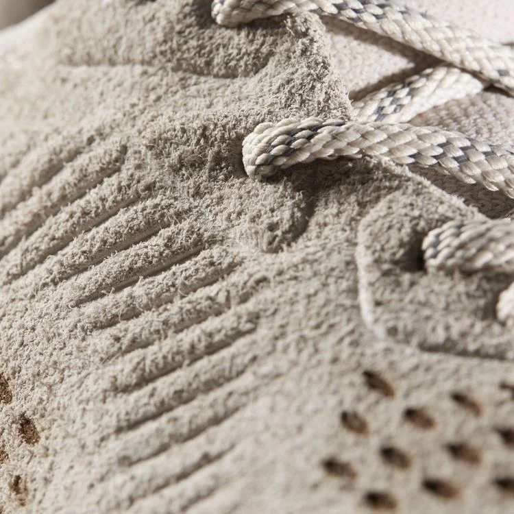 Krossovki-Adidas-Alphabounce-Suede-4