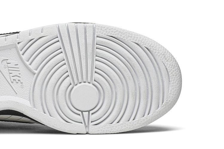 dunk-low-premium-gs-nikebook-327624-001_04