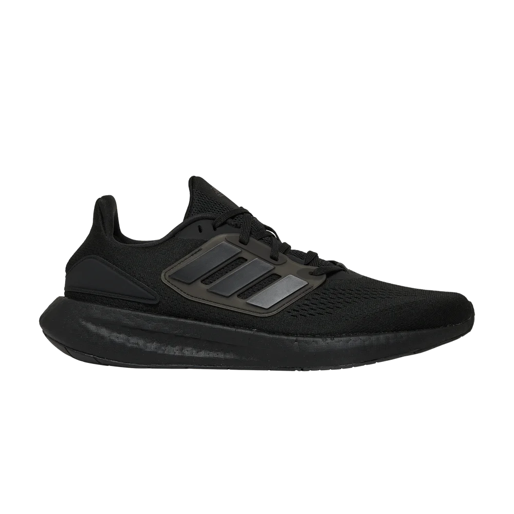 Krossovki-Adidas-PureBoost-22-Triple-Black