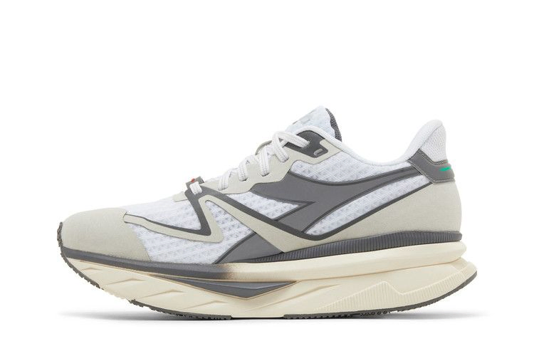Кроссовки Diadora Atomo V7000 'White Silver'